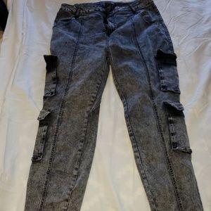 Fashion Nova Jean Cargo Pants